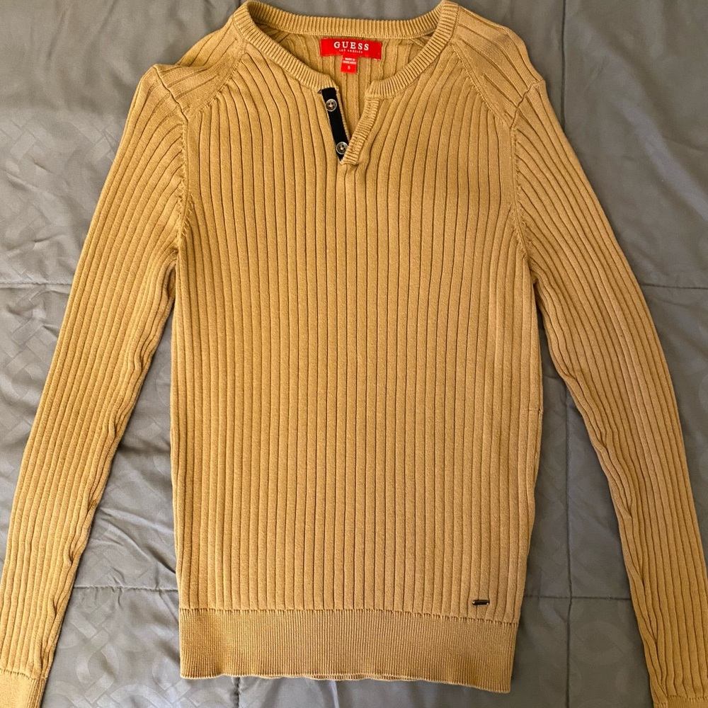 Men’s Guess long sleeve shirt (S)